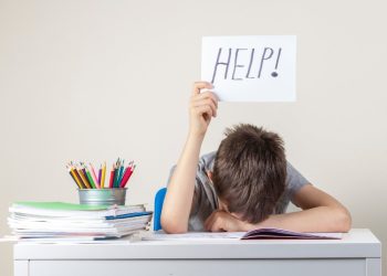 Gak Cuma Orang Dewasa, Anak Muda Juga Bisa Burnout!