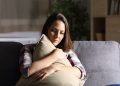 Perbedaan PMS dan PMDD: Bagaimana Cara Mengatasinya?