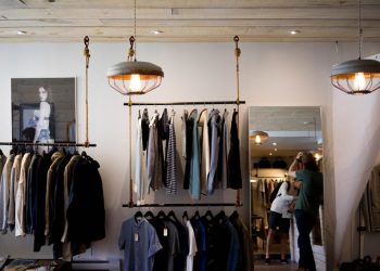 10 BRAND FASHION LOKAL YANG MENGUSUNG KONSEP SUSTAINABLE
