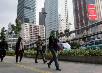 FAKTA GAJI UMR: CUKUP GAK SIH BUAT HIDUP DI KOTA BESAR?