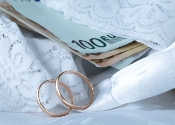 BIAYA NIKAH MAHAL? INI TRIK BIAR TETAP HEMAT!