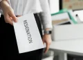 KENAPA BANYAK ANAK MUDA YANG RESIGN SETELAH 6 BULAN?
