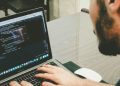 KARIER DI INDUSTRI TEKNOLOGI: HARUS JAGO NGODING GAK SIH?
