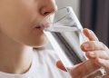 Kenapa Anak Muda Harus Minum Air Lebih Banyak? Bukan Cuma Biar Gak Haus!