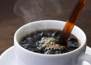 ☕️‍♂️ Minum Kopi Sebelum Olahraga: Beneran Nambah Performa atau Cuma Hype?
