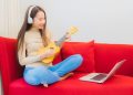 5 PROFESI DI INDUSTRI MUSIK YANG BISA LO KEJAR SELAIN JADI PENYANYI!