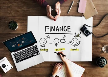 GAJI UMUR VS GAYA HIDUP: BIAR NGGAK BONCOS, BEGINI CARA ATUR FINANSIAL ANAK MUDA!