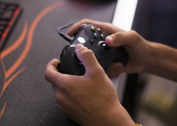 AI DALAM GAMING: APAKAH GAMER BAKAL KALAH?