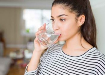 Peran Air dalam Menjaga Kesehatan Tubuh: Kenapa Harus Minum yang Cukup?